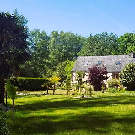 Le Vieux Moulin - Detached With Garden Views And Pool *